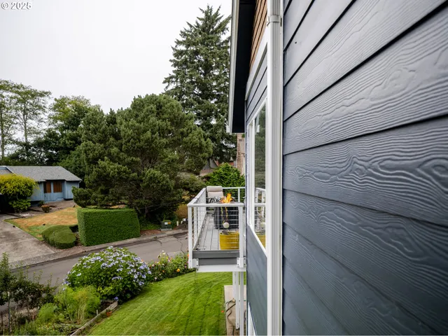 $750,000 | 1659 Whispering Pines Drive, Seaside, OR 97138