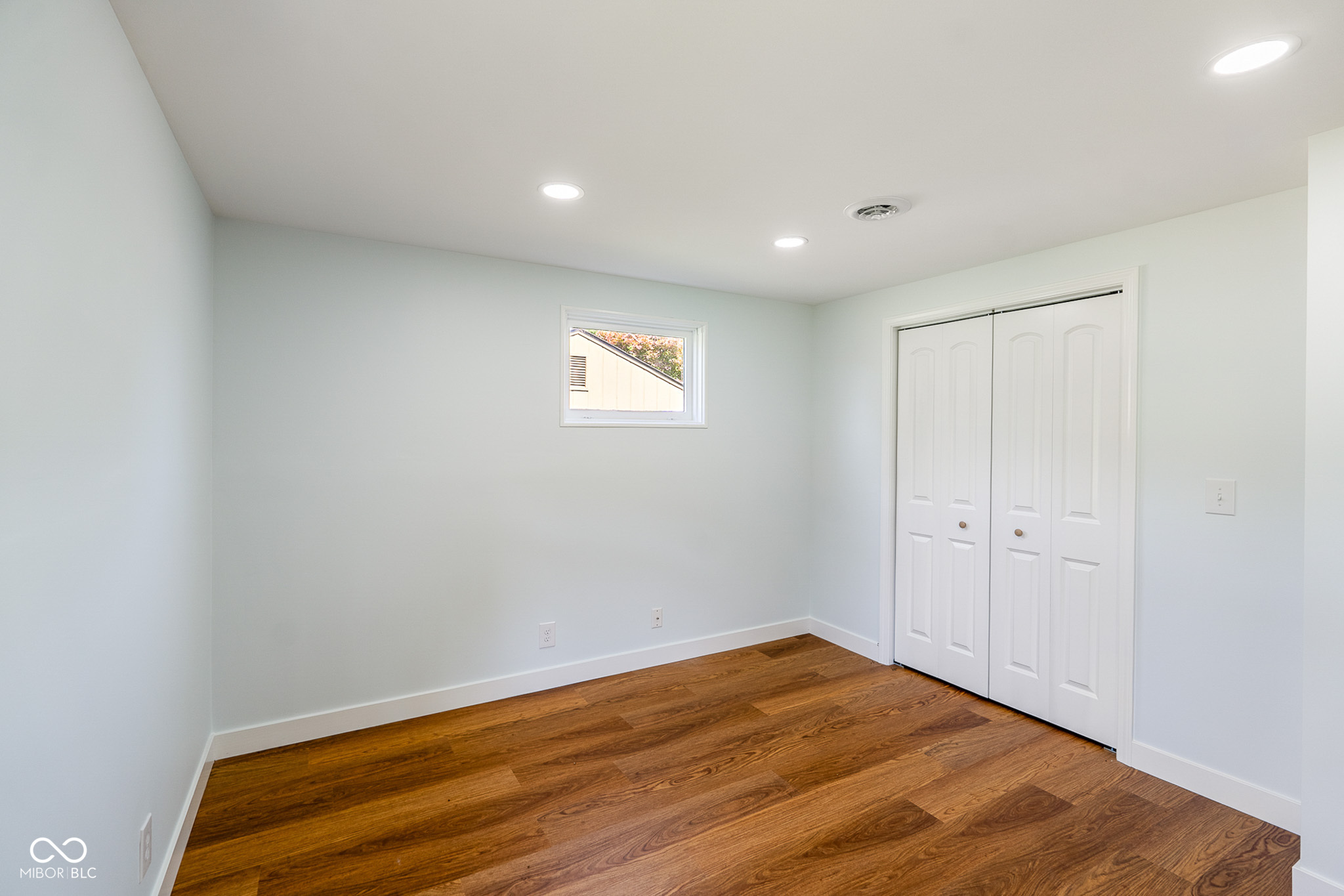 3117 31st Street Columbus, IN 47203 - Photo 17 of 34