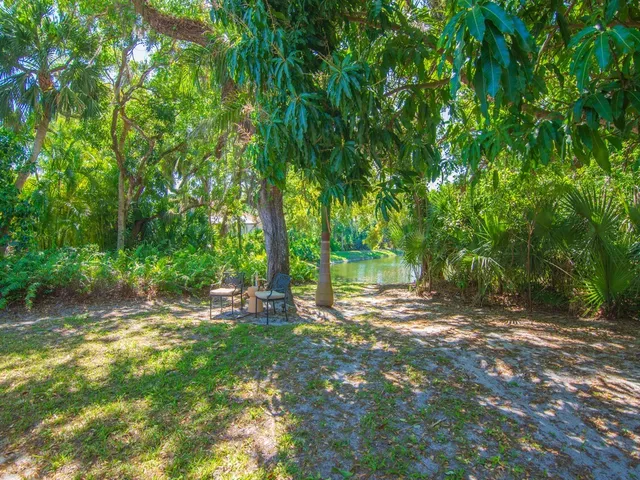 $1,399,000 | 60 La Costa Court, Vero Beach, FL 32963