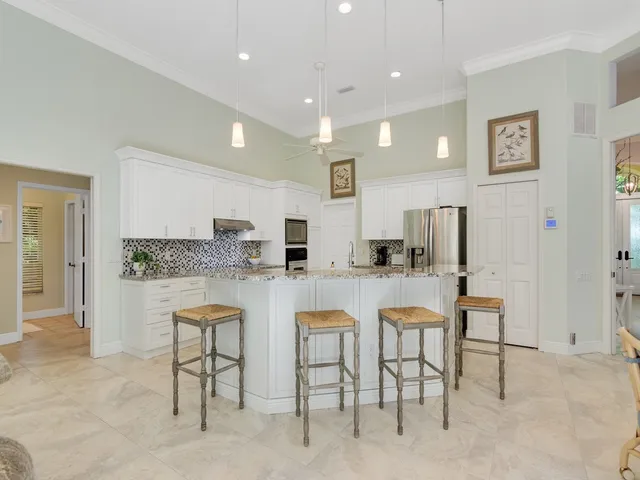 $1,399,000 | 60 La Costa Court, Vero Beach, FL 32963