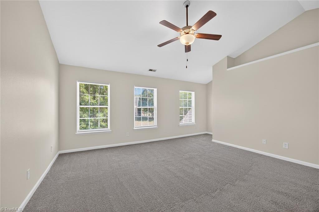 2173 Cliffvale Drive High Point, NC 27262 - Photo 17 of 32