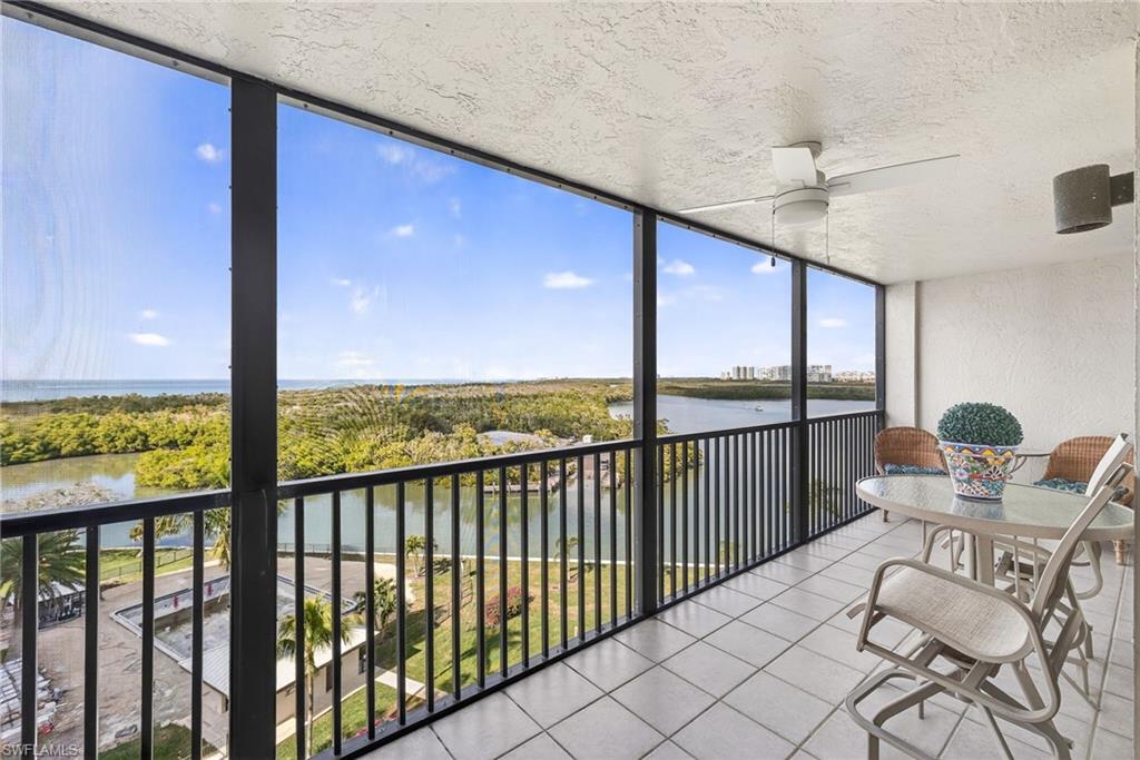 17 Bluebill Avenue, Unit 702 Naples, FL 34108 - Photo 19 of 27