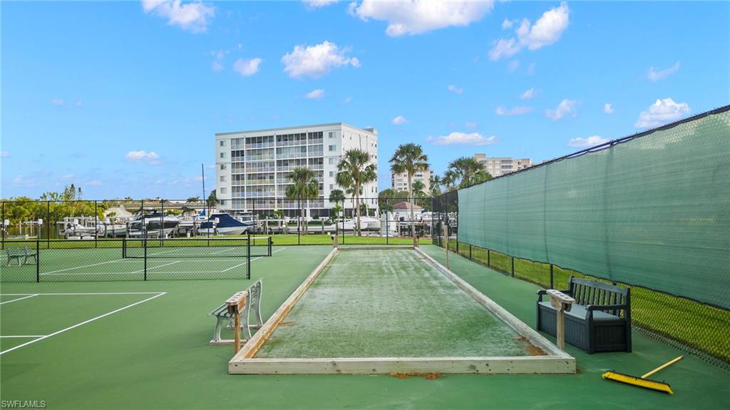 17 Bluebill Avenue, Unit 702 Naples, FL 34108 - Photo 26 of 27