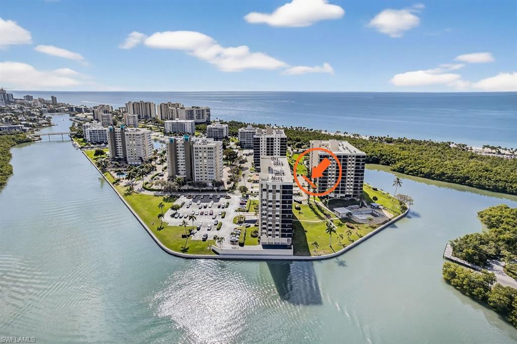 17 Bluebill Avenue, Unit 702 Naples, FL 34108 - Photo 5 of 27