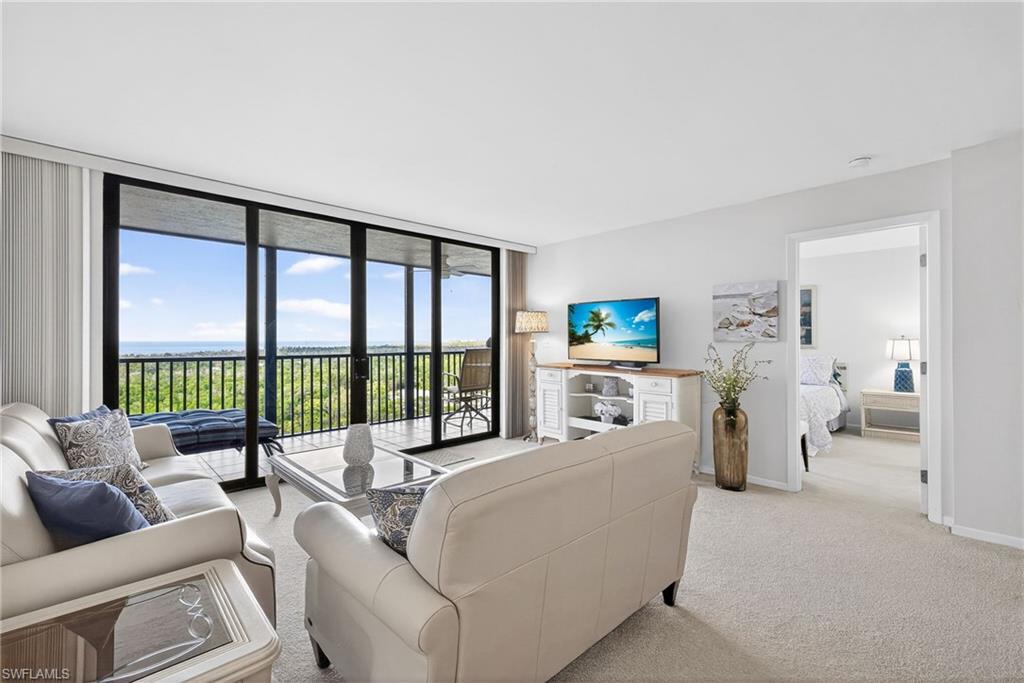 17 Bluebill Avenue, Unit 702 Naples, FL 34108 - Photo 10 of 27