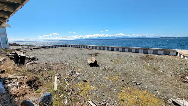 $699,950 | 3780 Oceanside Drive, Greenbank, WA 98253