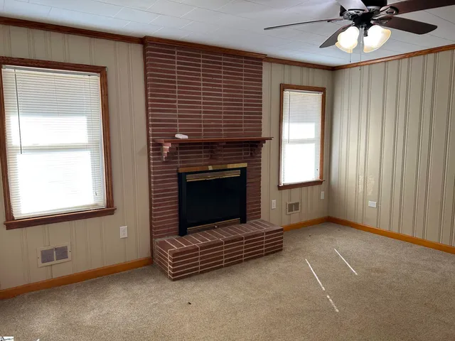 $279,900 | 1598 Sunset Boulevard, Clinton, SC 29325