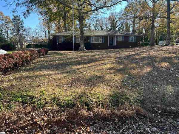 $279,900 | 1598 Sunset Boulevard, Clinton, SC 29325