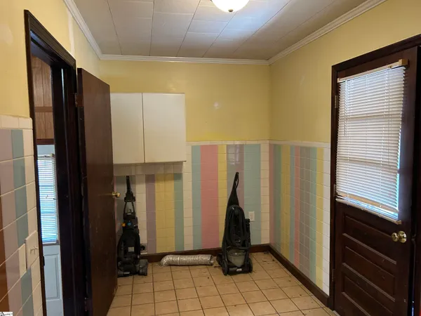 $279,900 | 1598 Sunset Boulevard, Clinton, SC 29325