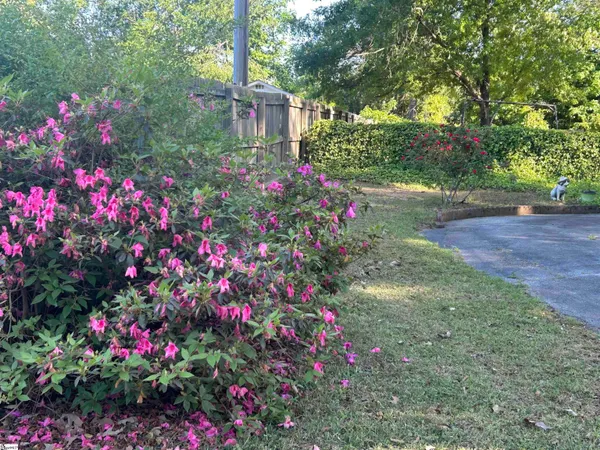 $279,900 | 1598 Sunset Boulevard, Clinton, SC 29325