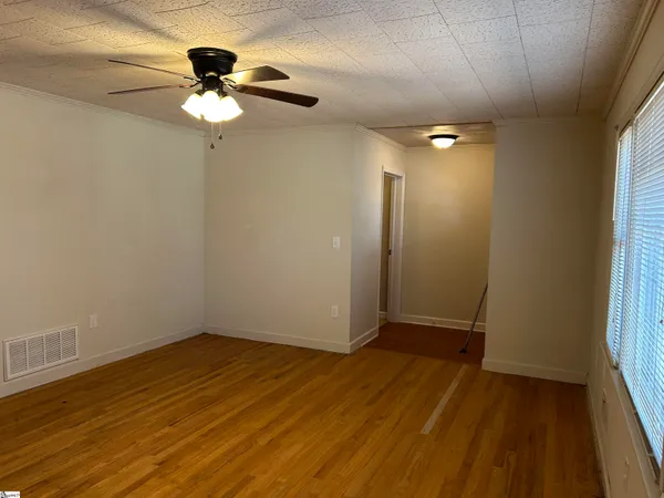 $279,900 | 1598 Sunset Boulevard, Clinton, SC 29325