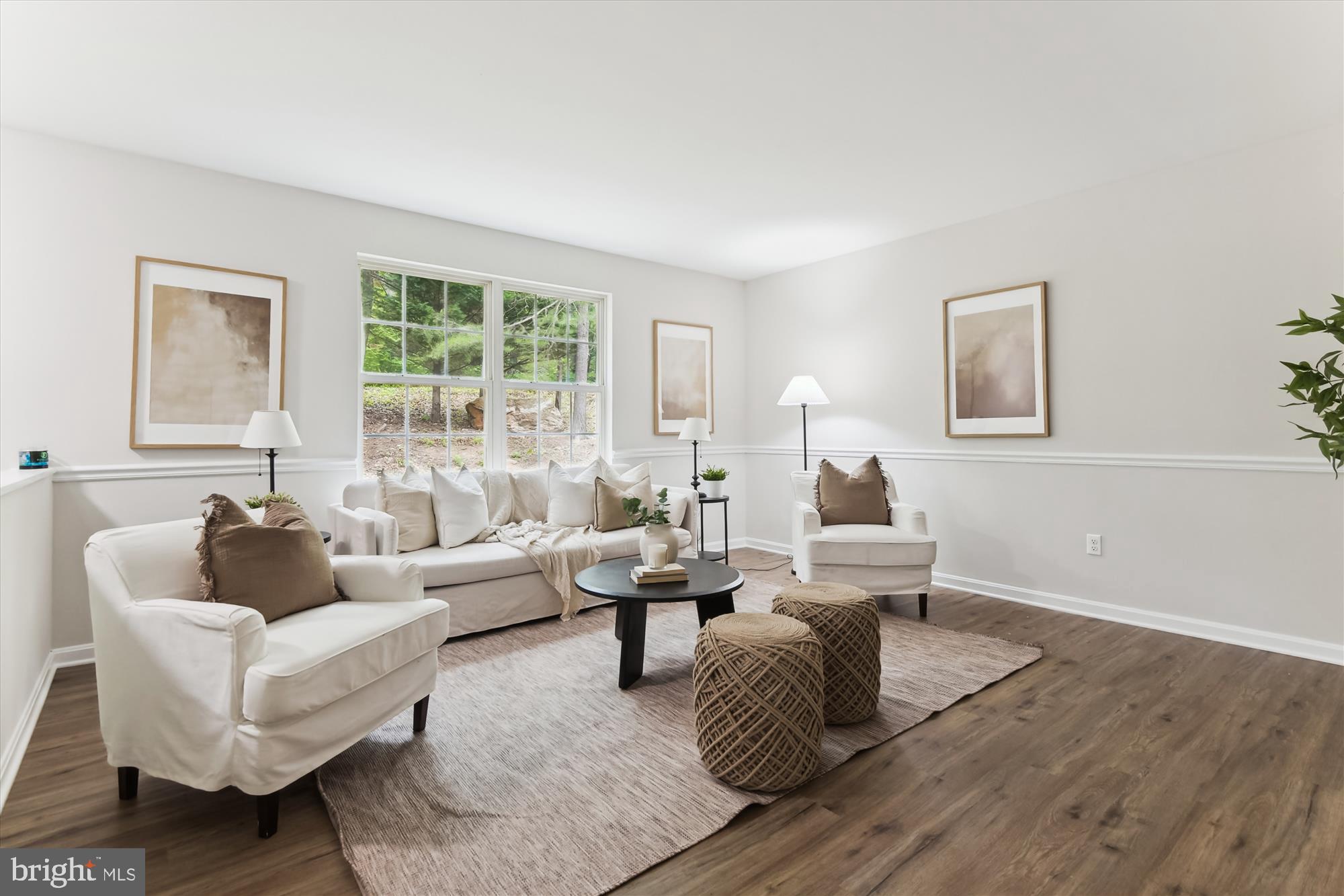 115 Kirkhoff Road Westminster, MD 21158 - Photo 2 of 40 Living Room