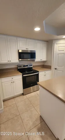 $3,000 | 134 Starboard Lane, Unit 202, Merritt Island, FL 32953