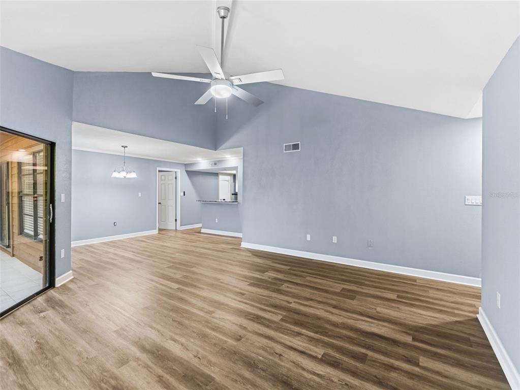 1008 Lennox Road West Palm Harbor, FL 34683 - Photo 4 of 30