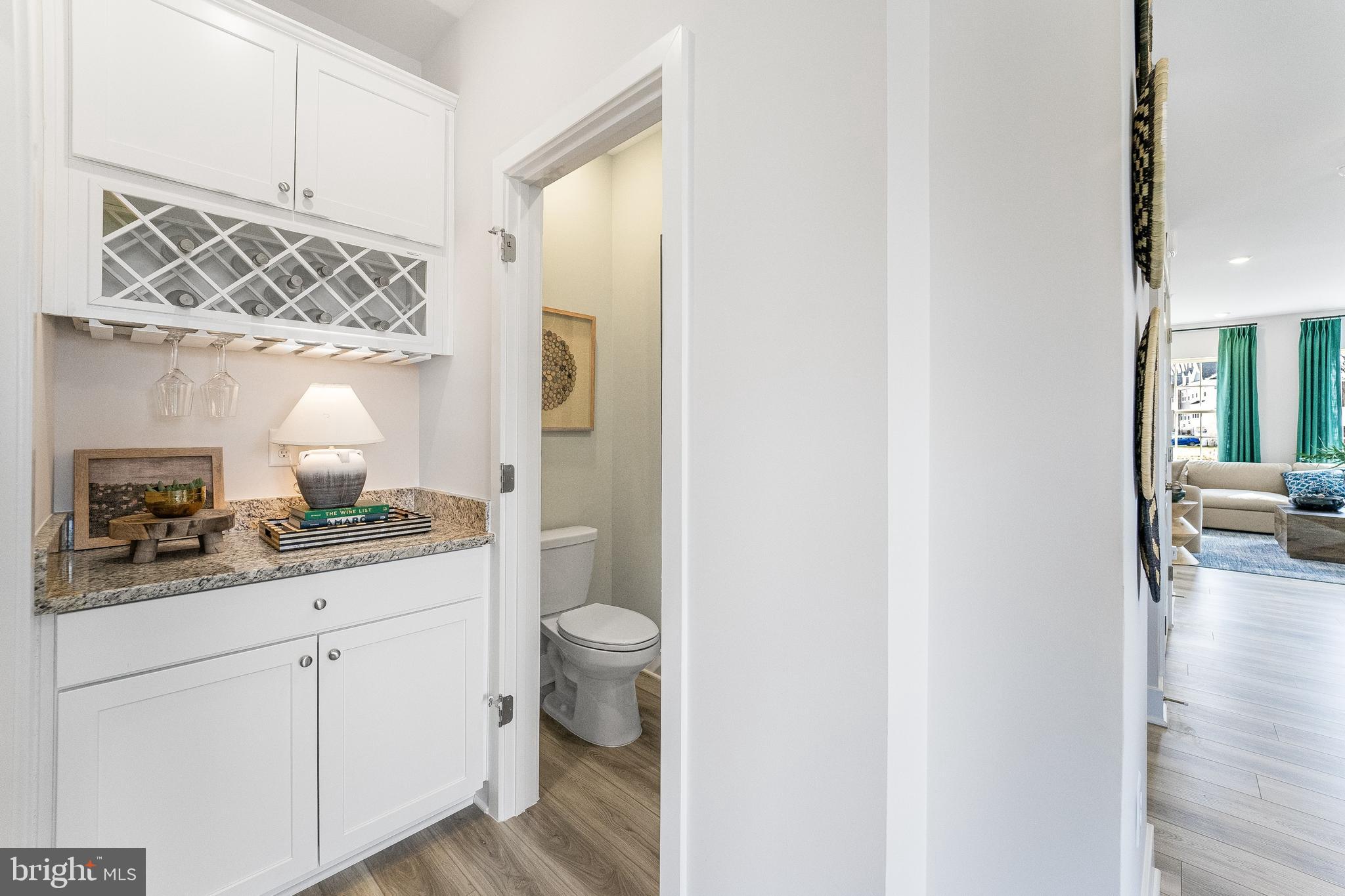 1722 Water Xing Road Baltimore, MD 21208 - Photo 7 of 14