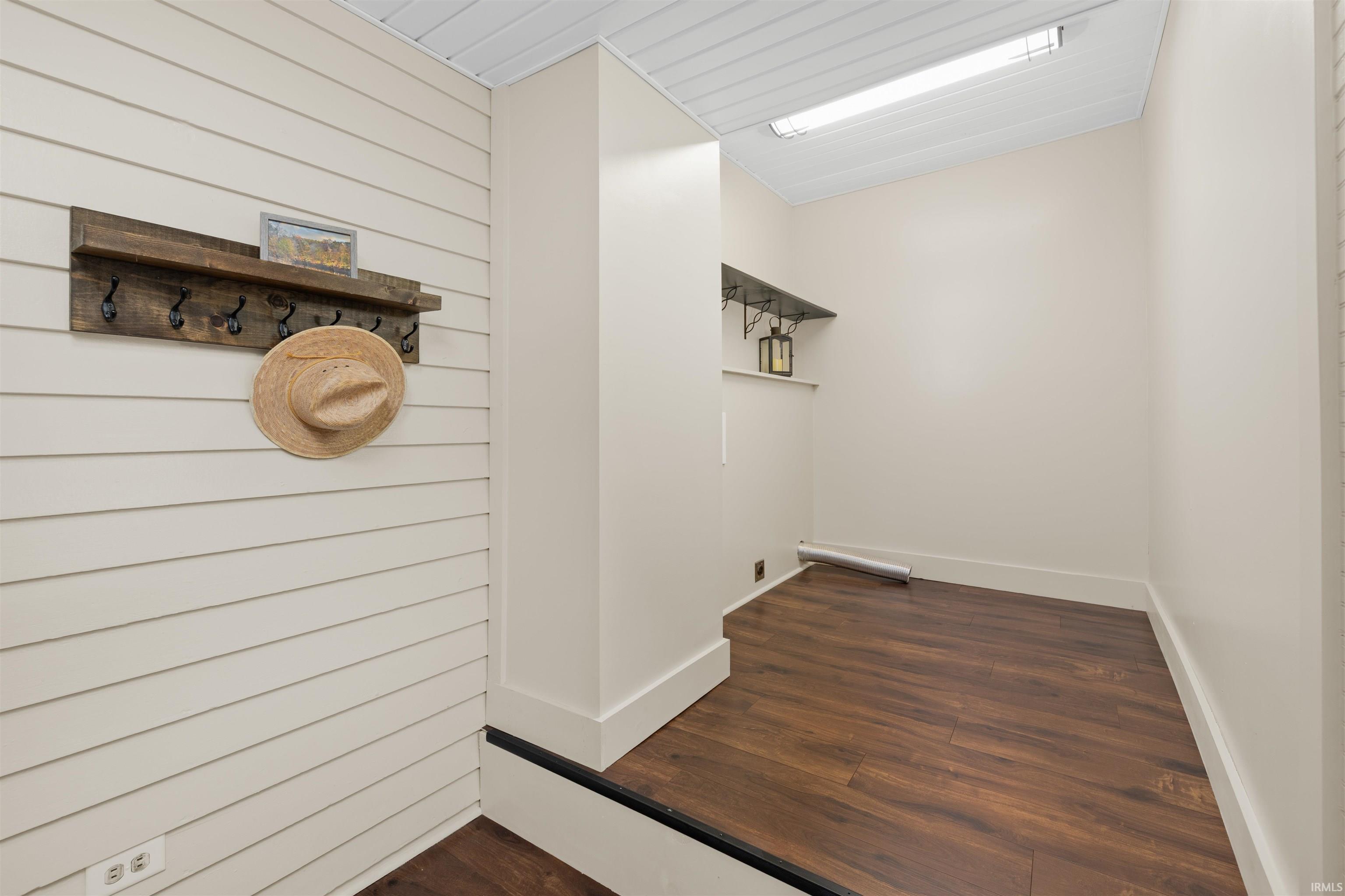 7491 County Road 28 Butler, IN 46721 - Photo 17 of 43 Gallery Image 17