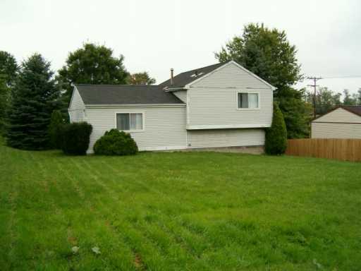 111 Partridge Run Road Gibsonia, PA 15044 - Photo 4 of 8 Gallery Image 4