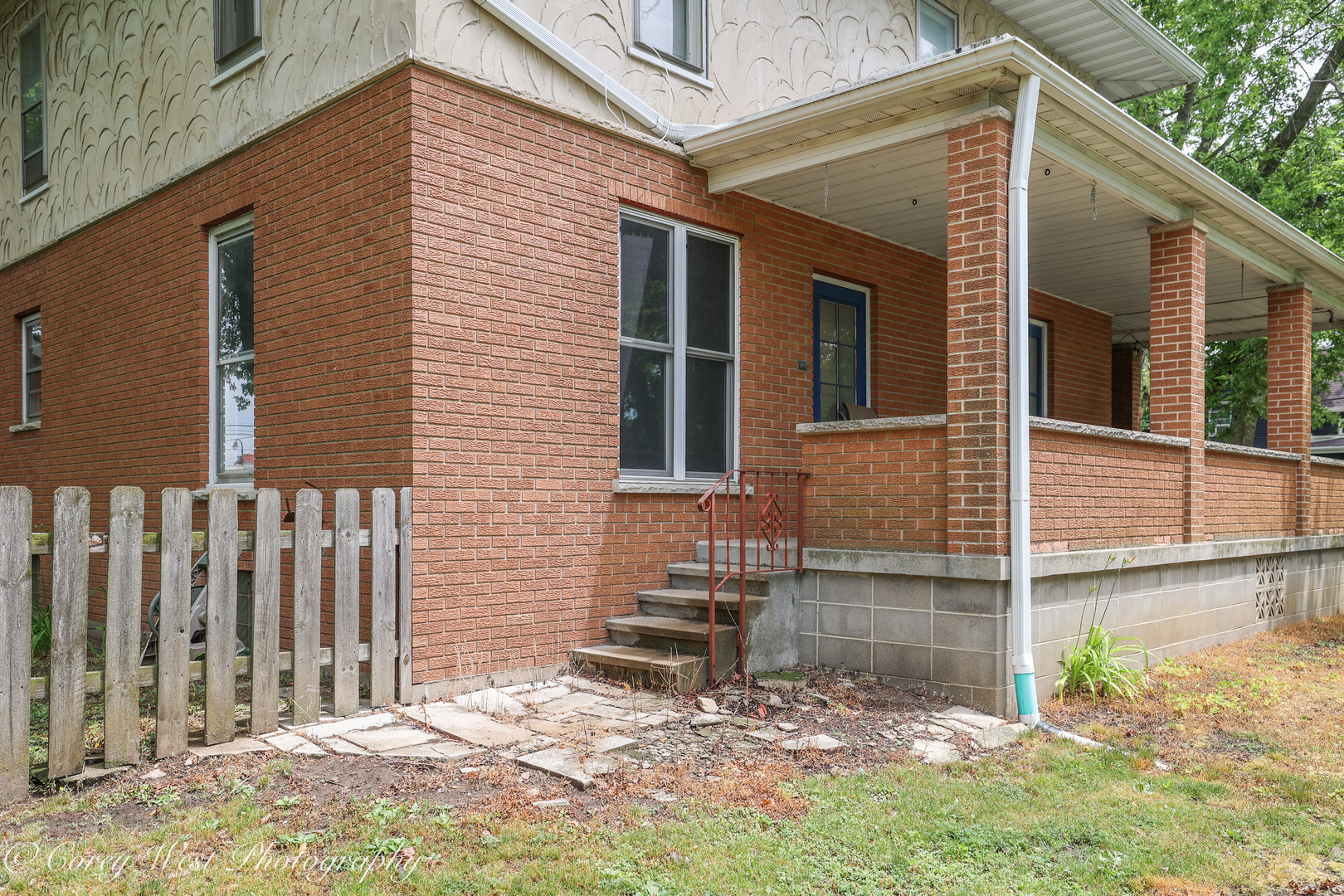 131 South 7th Street DeKalb, IL 60115 - Photo 2 of 43