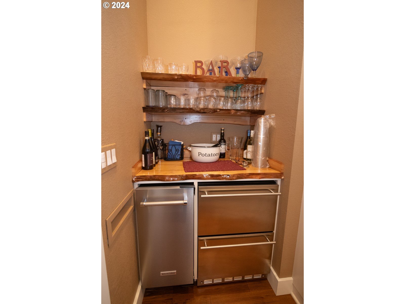 10895 East Mapleton Road Mapleton, OR 97453 - Photo 21 of 48 Gallery Image 21