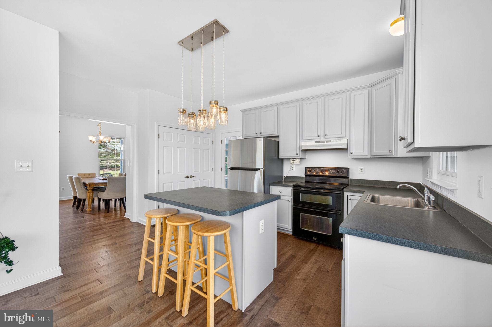 8840 Mapleville Road Mount Airy, MD 21771 - Photo 19 of 106 kitchen island