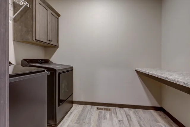 $498,900 | N8034 Oakwood Drive, Sherwood, WI 54169