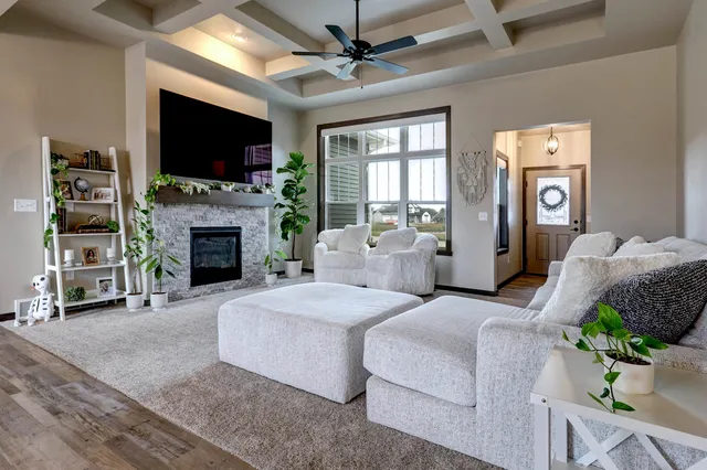 $498,900 | N8034 Oakwood Drive, Sherwood, WI 54169