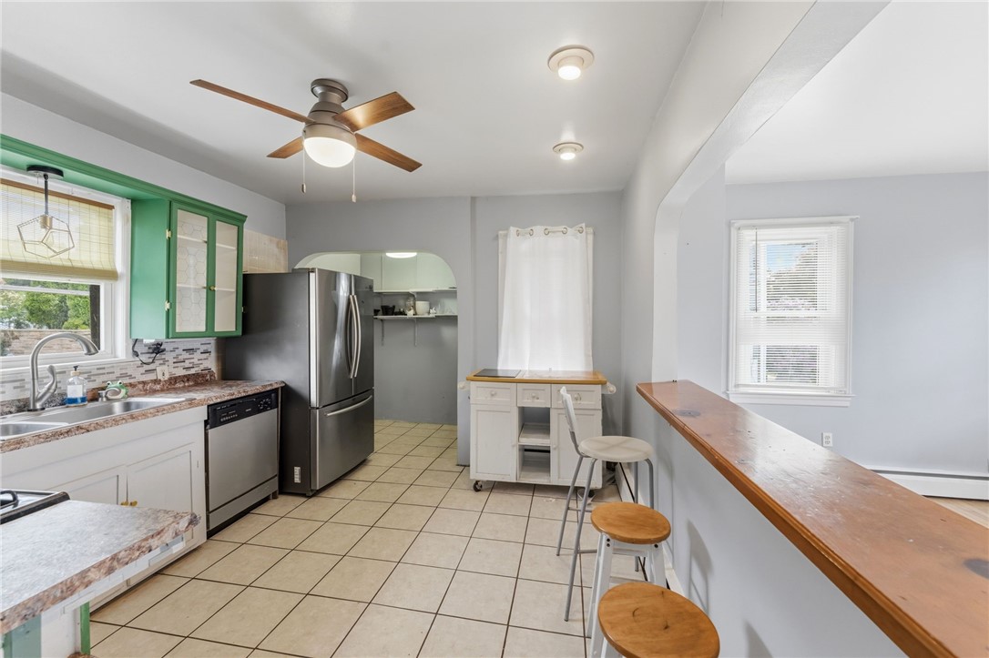 34 Intervale Road Cranston, RI 02910 - Photo 20 of 46