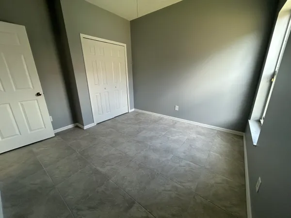 $2,500 | 974 Southeast Albatross Avenue, Port St. Lucie, FL 34983