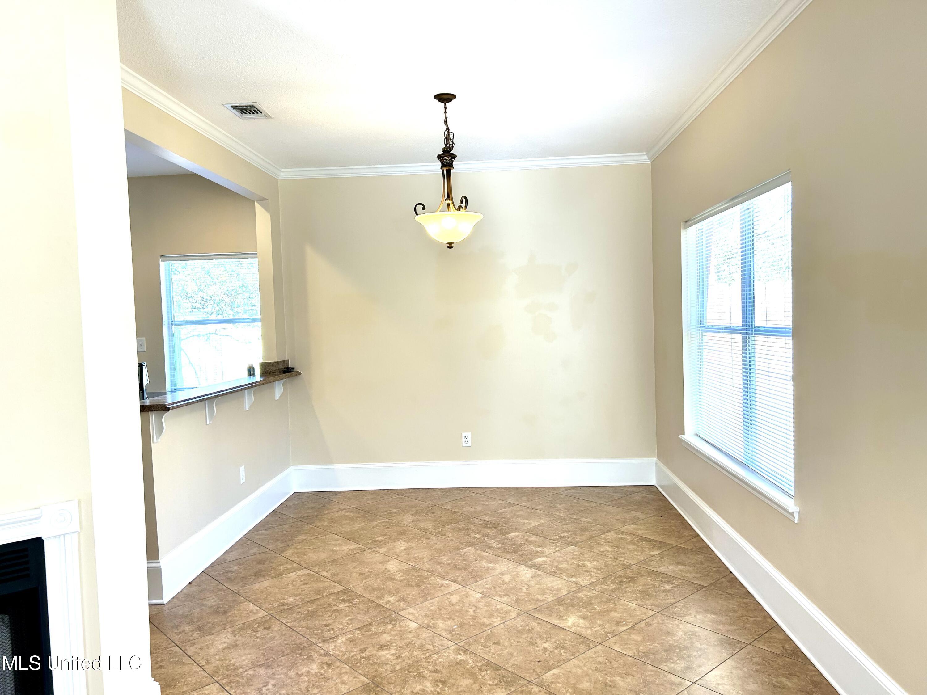 3609 Reeves Lane Ocean Springs, MS 39564 - Photo 5 of 26 IMG_0089 - Copy