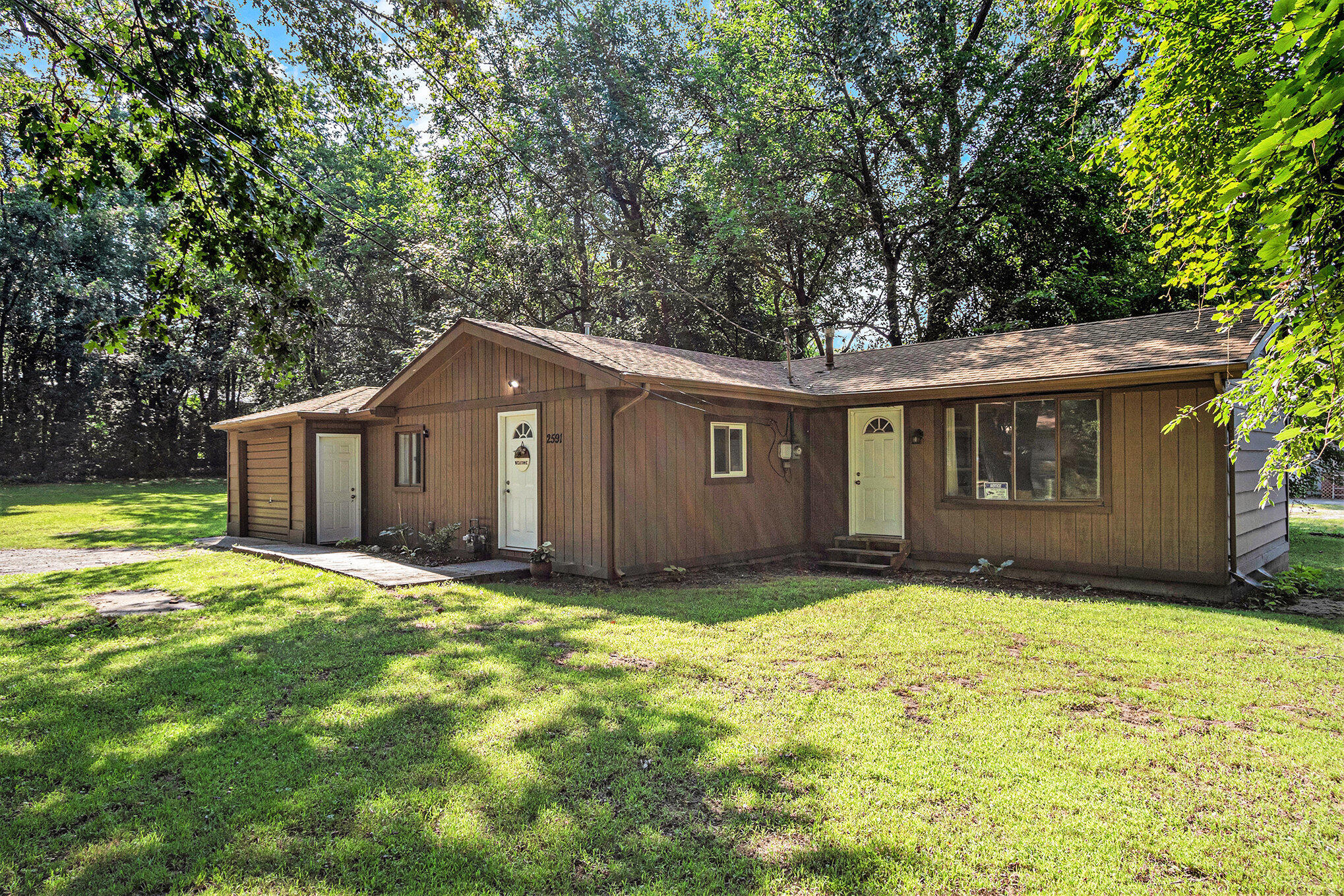 2591 Hamstrom Road Portage, IN 46368 - Photo 3 of 17 2038x1359