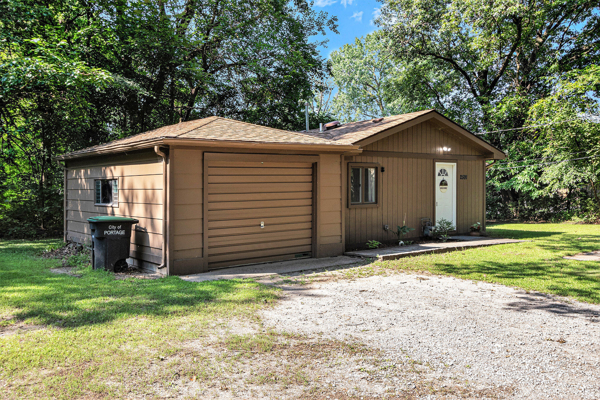 2591 Hamstrom Road Portage, IN 46368 - Photo 4 of 17 2038x1359