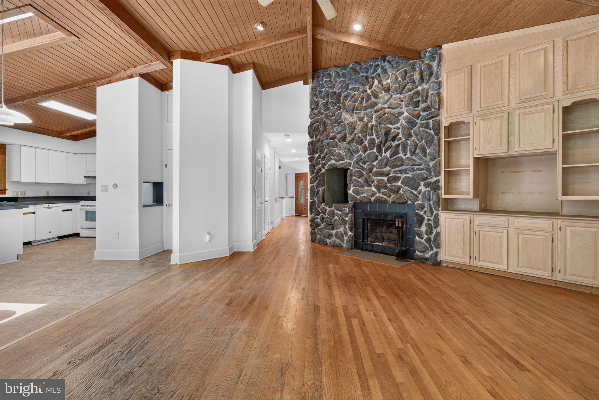 2963 Albemarle Street Northwest Washington, DC 20008 - Photo 20 of 45