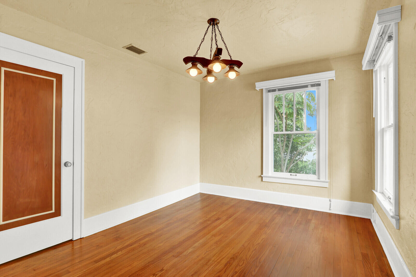 322 Westminster Road West Palm Beach, FL 33405 - Photo 37 of 68 Bedroom 2