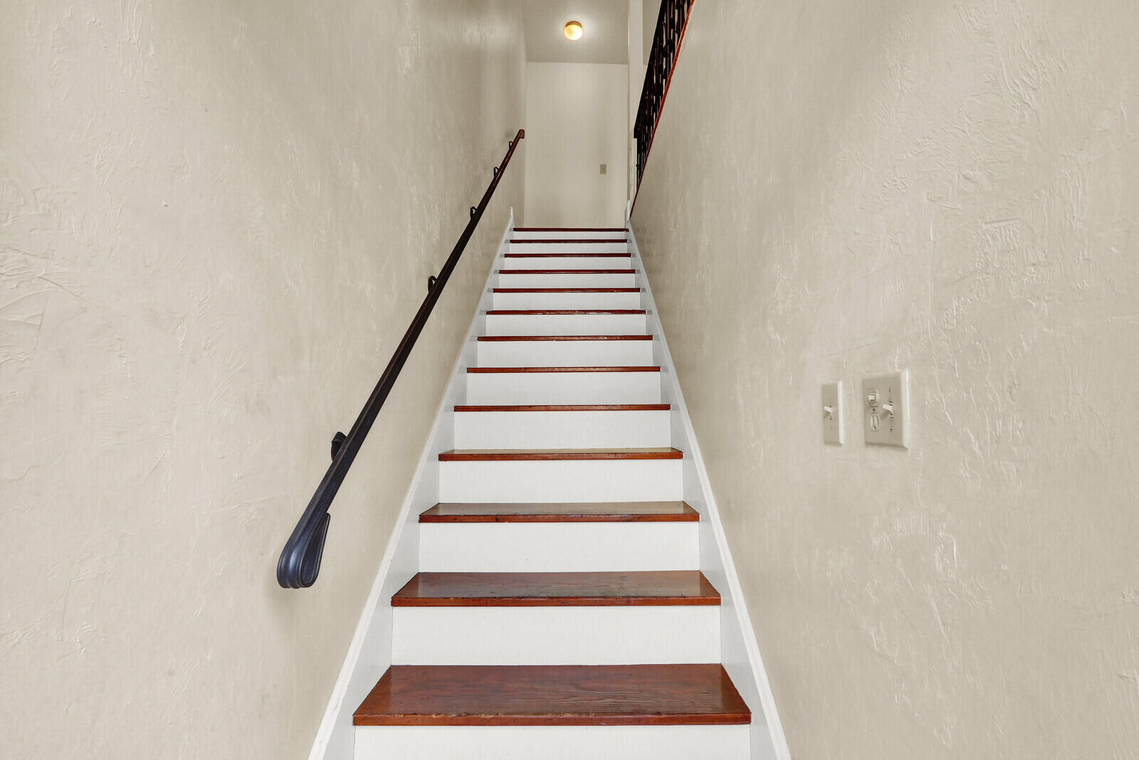 322 Westminster Road West Palm Beach, FL 33405 - Photo 47 of 68 a view of entryway