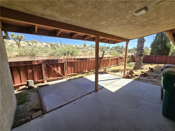 $315,000 | 57468 Sierra Way, Yucca Valley, CA 92284