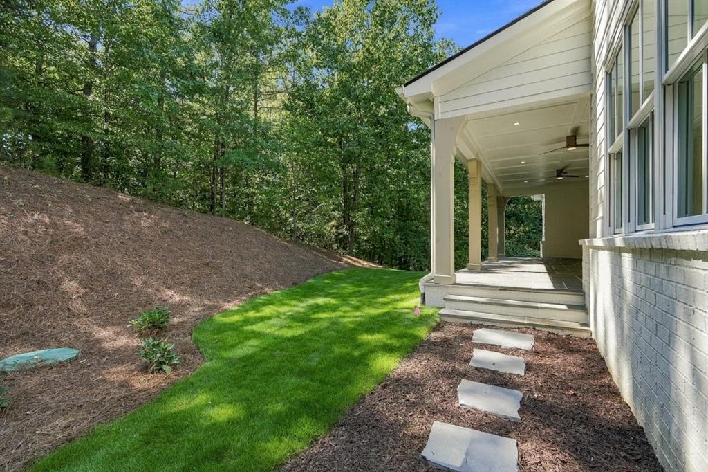 350 Lum Crowe Road Roswell, GA 30075 - Photo 84 of 99 Gallery Image 84