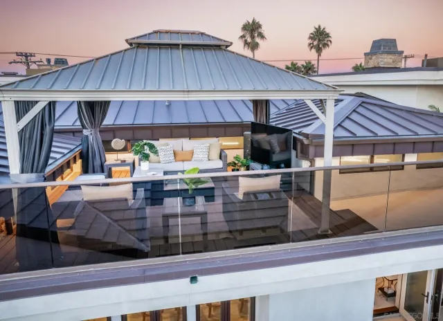 $7,988,800 | 187 Cherry Avenue, Carlsbad, CA 92008