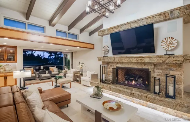 $7,988,800 | 187 Cherry Avenue, Carlsbad, CA 92008