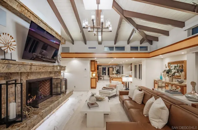 $7,988,800 | 187 Cherry Avenue, Carlsbad, CA 92008