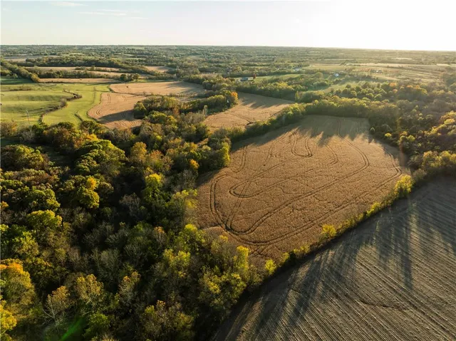 $679,500 | 0 92nd Highway, McLouth, KS 66054