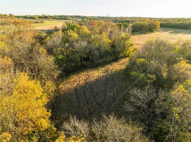 $679,500 | 0 92nd Highway, McLouth, KS 66054