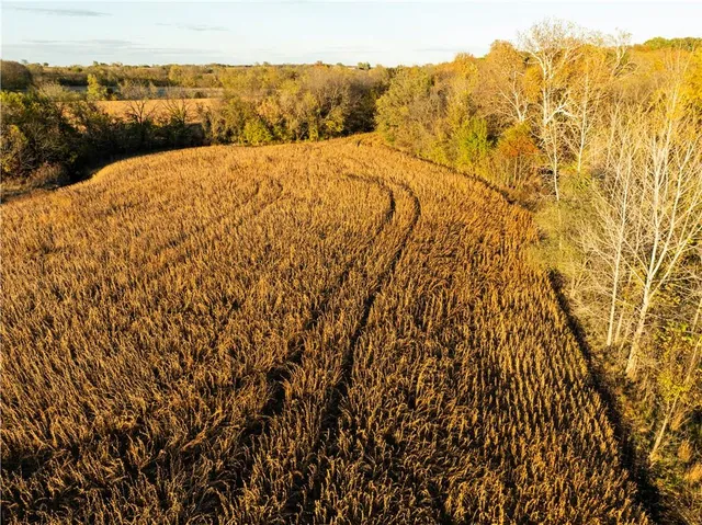 $679,500 | 0 92nd Highway, McLouth, KS 66054