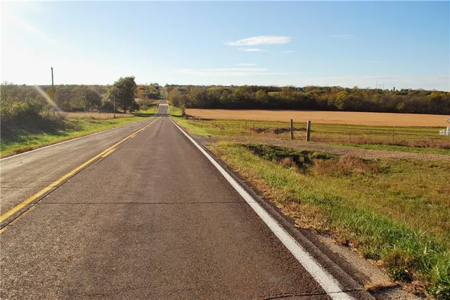 $679,500 | 0 92nd Highway, McLouth, KS 66054