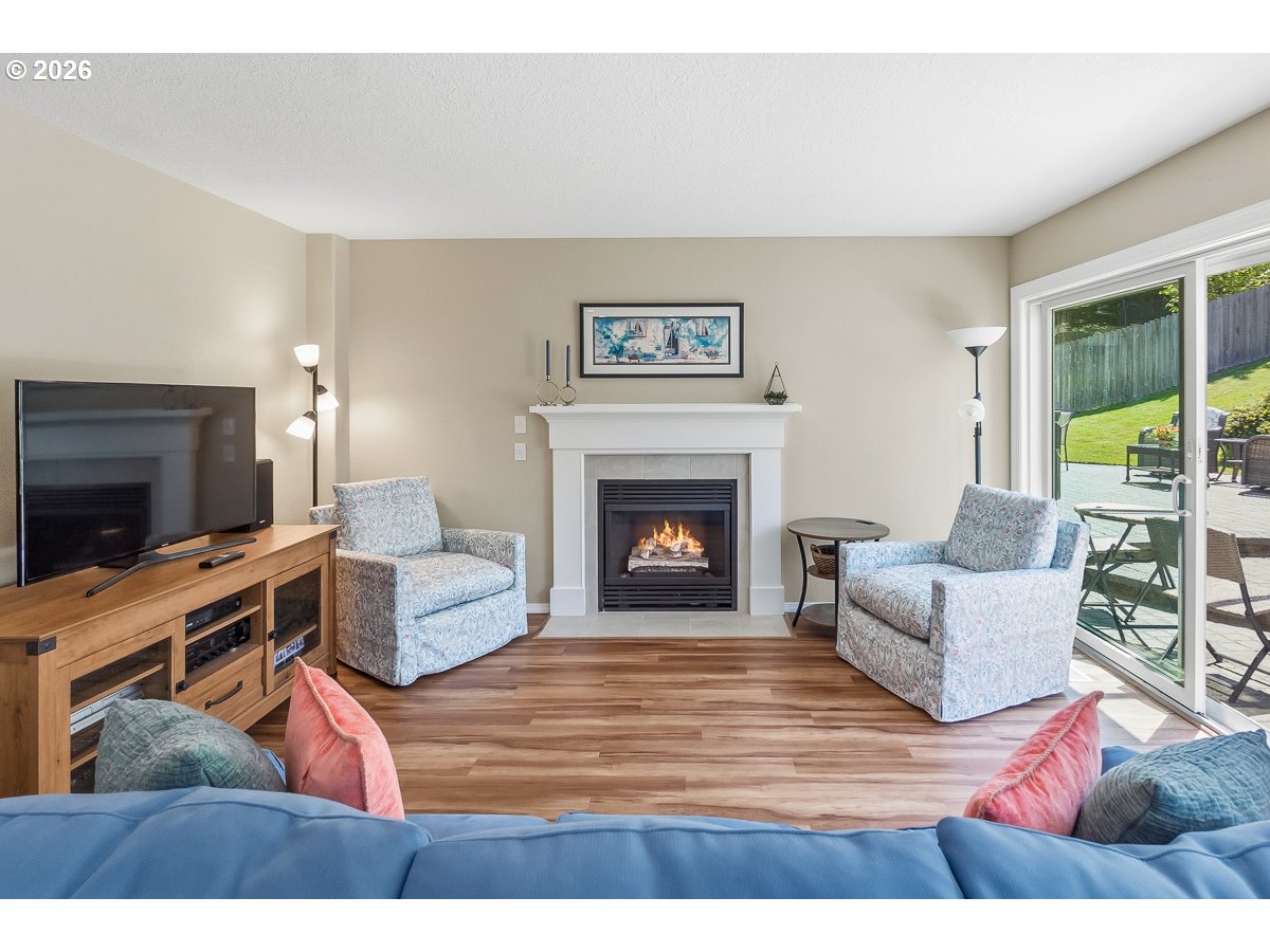 19010 Southwest Bany Road Beaverton, OR 97007 - Photo 18 of 37