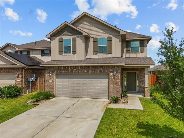 $2,500 | 4207 West Bayou Maison Circle, Dickinson, TX 77539
