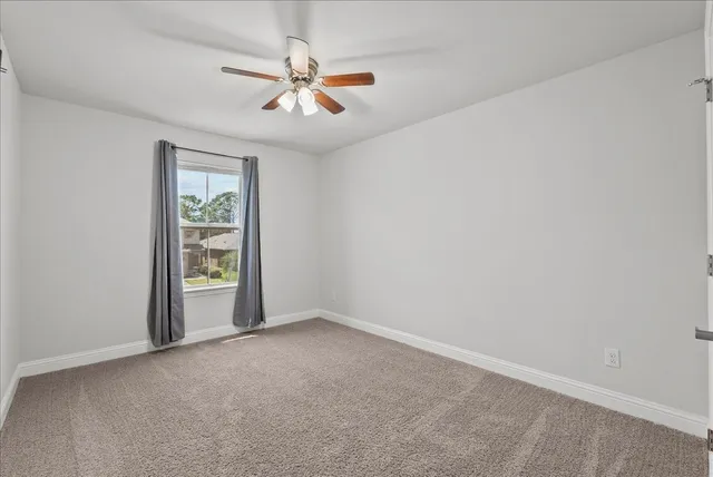 $2,500 | 4207 West Bayou Maison Circle, Dickinson, TX 77539