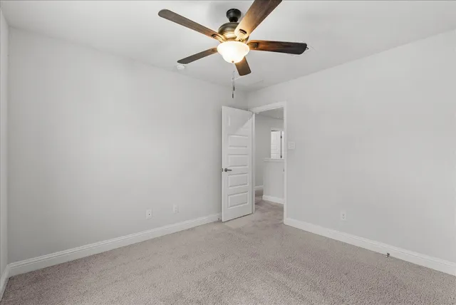 $2,500 | 4207 West Bayou Maison Circle, Dickinson, TX 77539