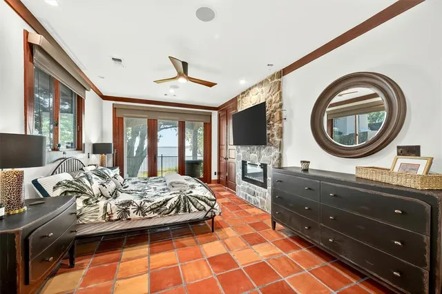 $1,225,000 | 98 Park Lane, Pottsboro, TX 75076