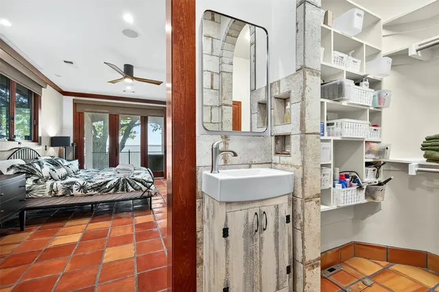 $1,225,000 | 98 Park Lane, Pottsboro, TX 75076