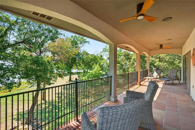 $1,225,000 | 98 Park Lane, Pottsboro, TX 75076